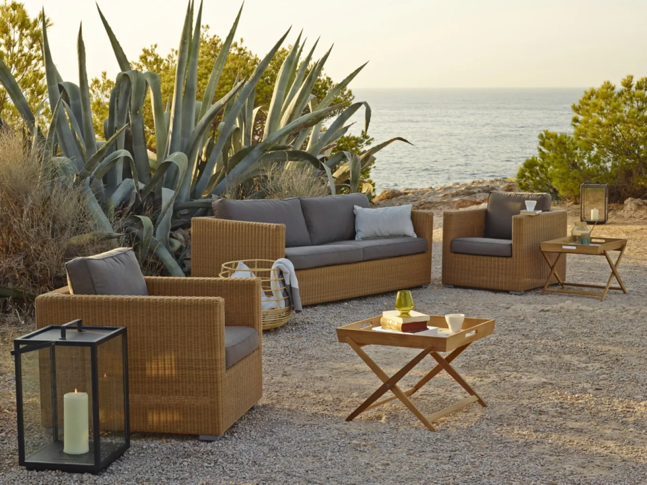 sandy|gartenstuhl-loungesessel-korbsessel-rattan-cane-line-5590u-set3.jpg
